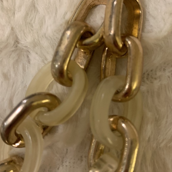 Banana Republic .Gold tone with cream plastic - Picture 5 of 5